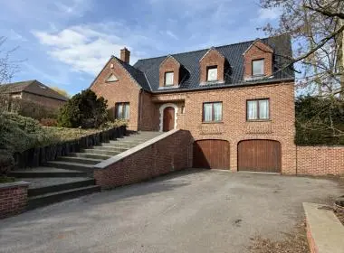 Villa à vendre à Carnieres